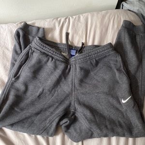 super comfy dark grey nike joggers